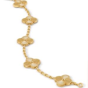 Luxurious 5 Motifs Gold Clover Bracelet — NEW